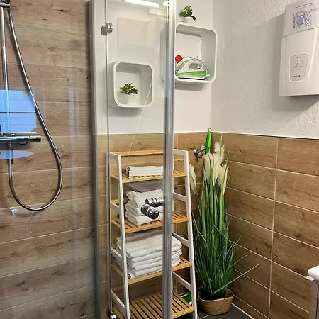 Ingrid Stylisch Und Zentral In Vs Mit Parkplatz Apartmán Villingen-Schwenningen