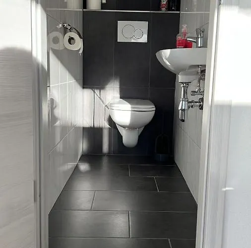 Ingrid Stylisch Und Zentral In Vs Mit Parkplatz * Villingen-Schwenningen