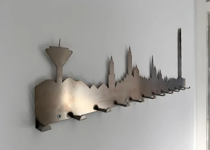 Ingrid Stylisch Und Zentral In Vs Mit Parkplatz *