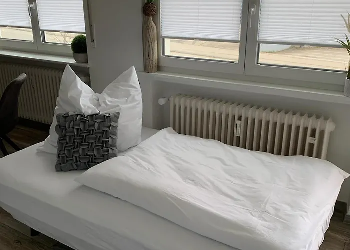 Ingrid Stylisch Und Zentral In Vs Mit Parkplatz